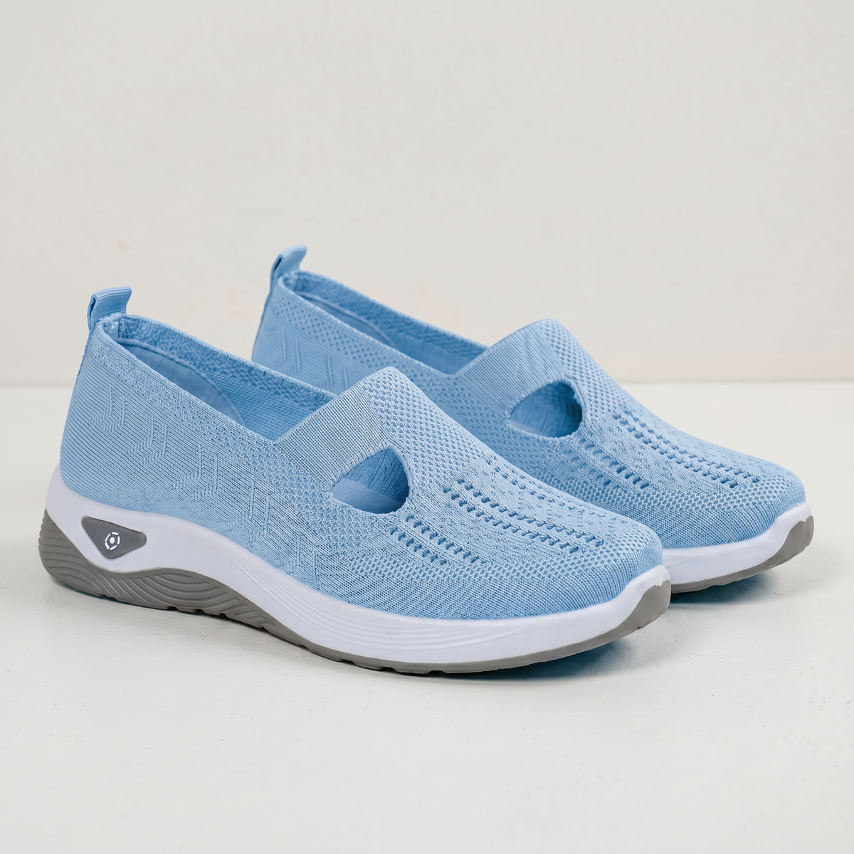 Nora Non-Slip Support Shoes
