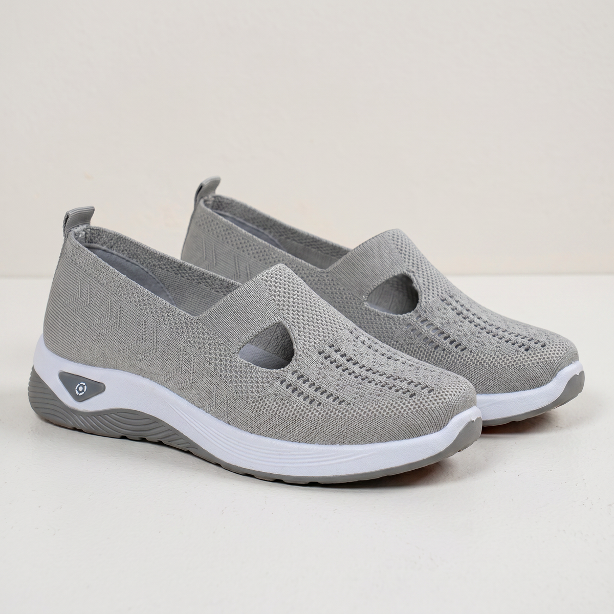 Nora Non-Slip Support Shoes