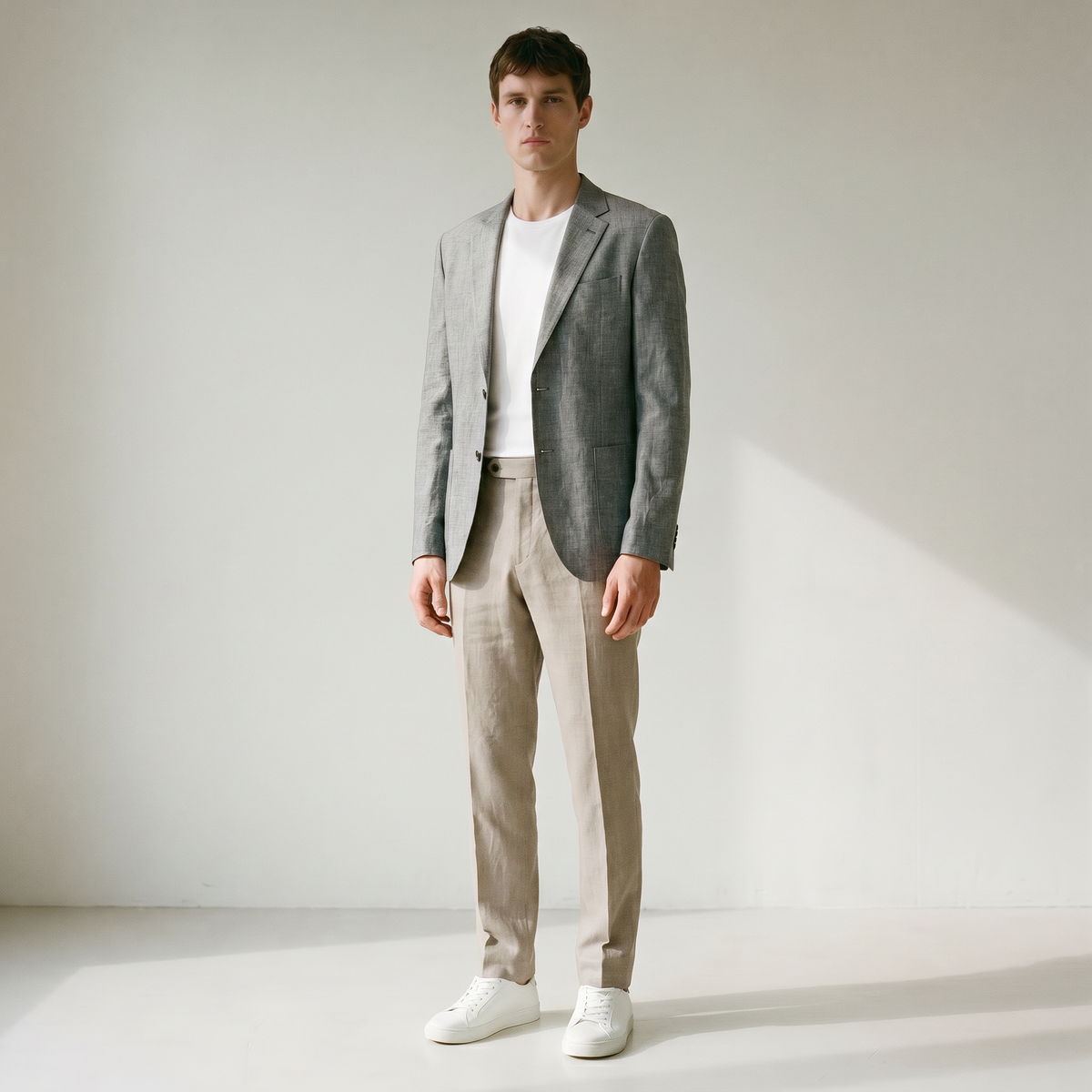 Sundrel Dino Single-Breasted Cotton-Linen Blazer - 02 model three quarter gray