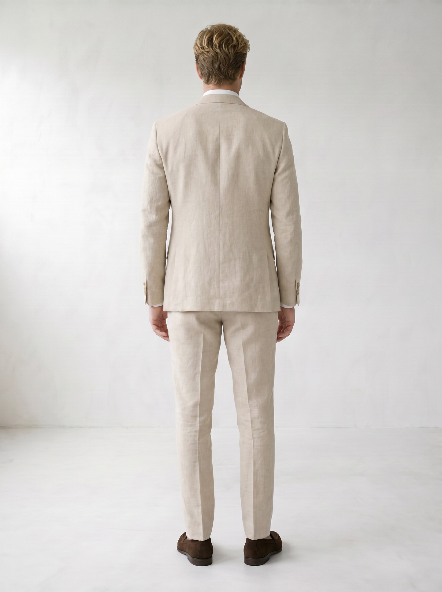 Sundrel master workflow Linen-Blend Wedding Suit Set - 03_suit_beige_model_back