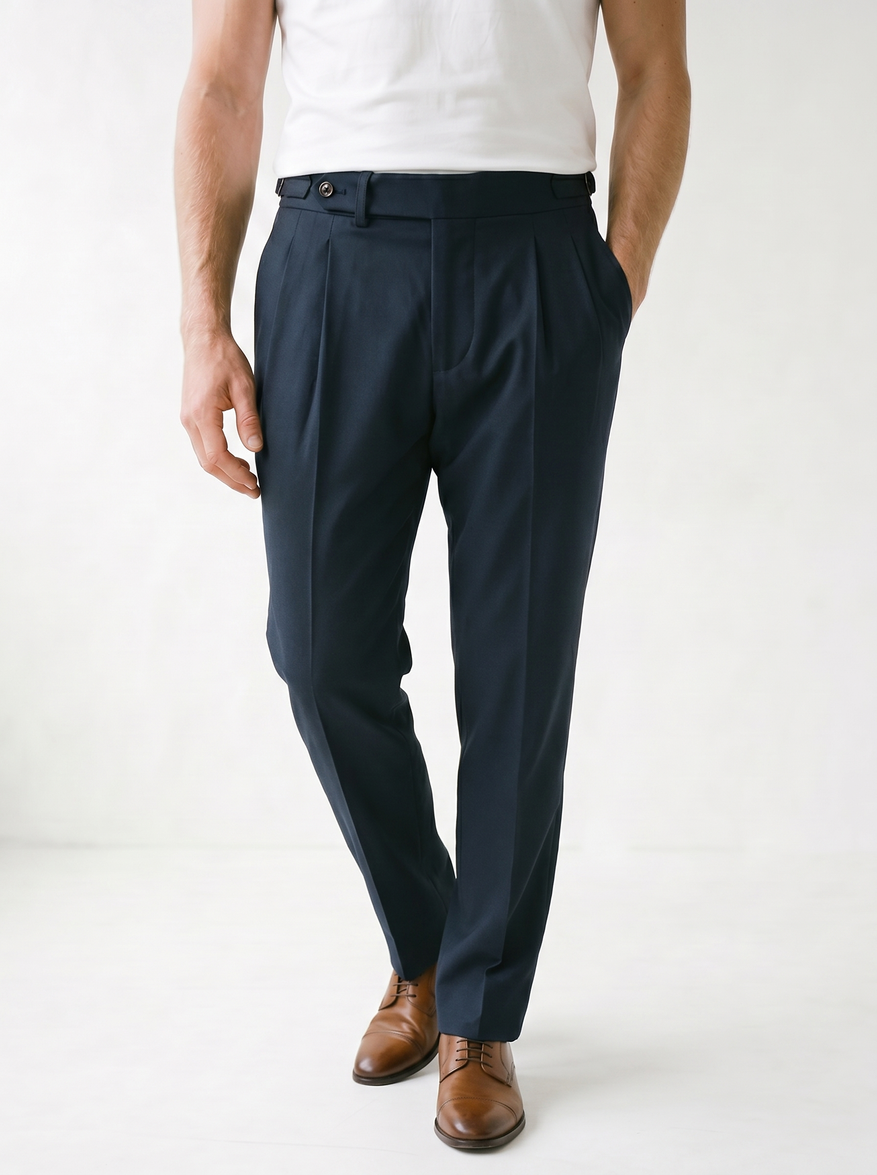 Vittorio Classic Fit Pleated Trousers - model 04_model_soft_pose_navy