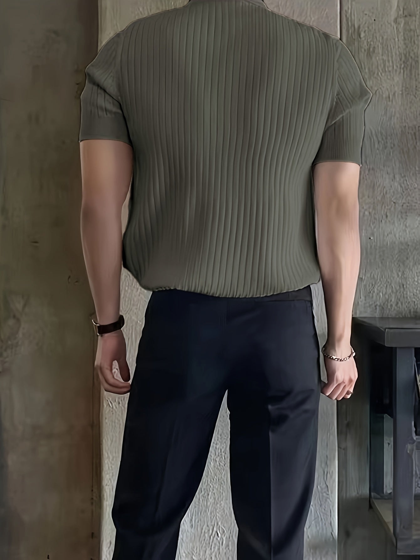 Maxwell | Ribbed Open-Collar Polo Shirt