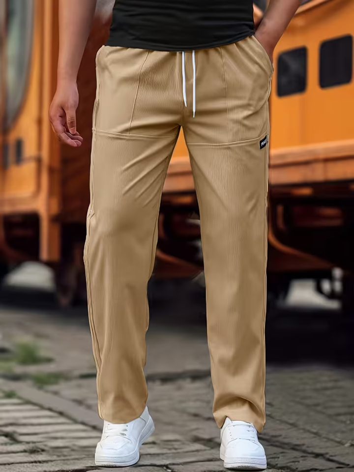 Men's Lightweight Straight-Leg Trousers - Casual Fit — Khaki