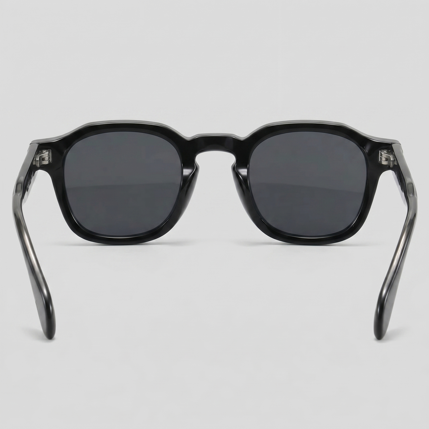 Men's Vintage Square Sunglasses with Dark Lenses