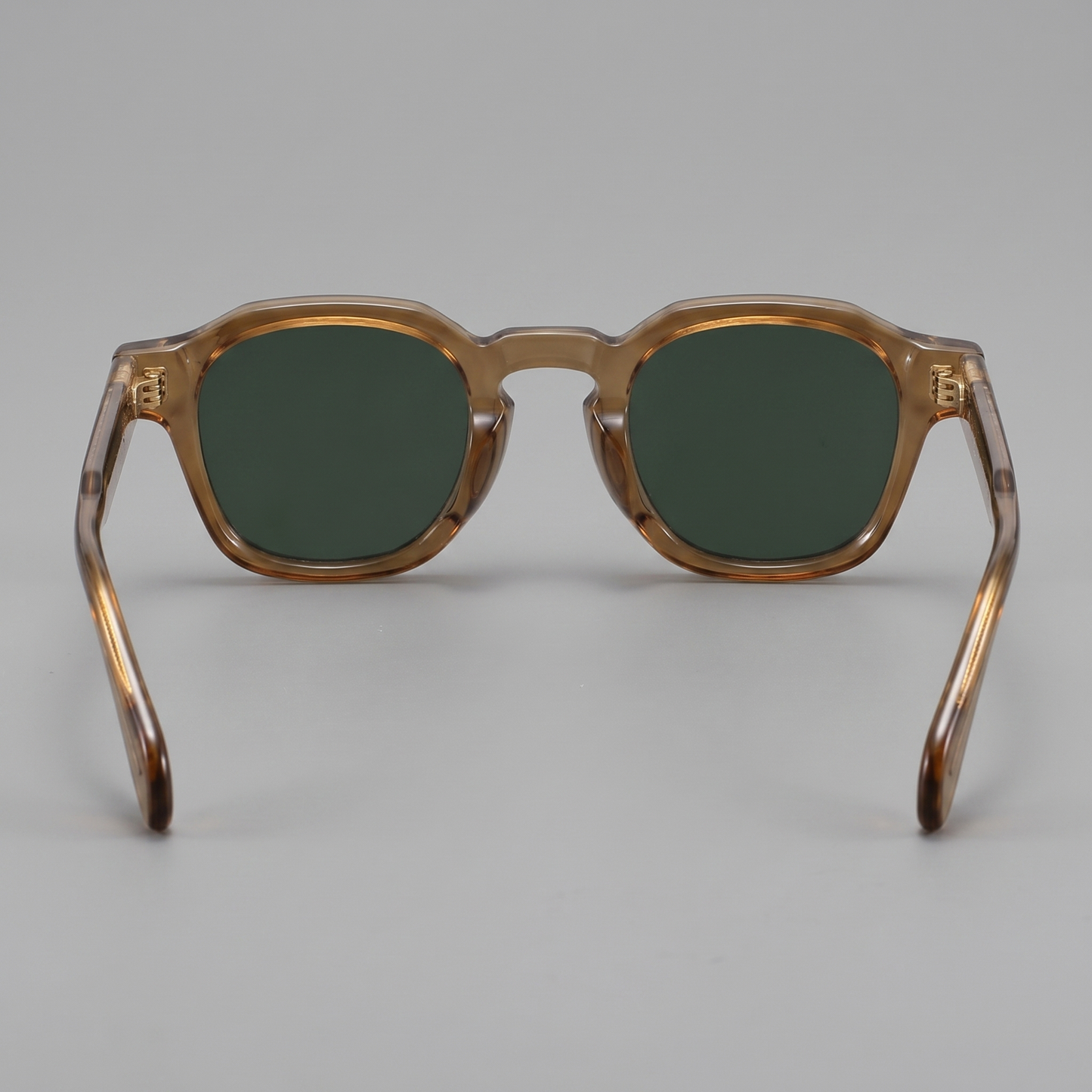 Men's Vintage Square Sunglasses with Dark Lenses