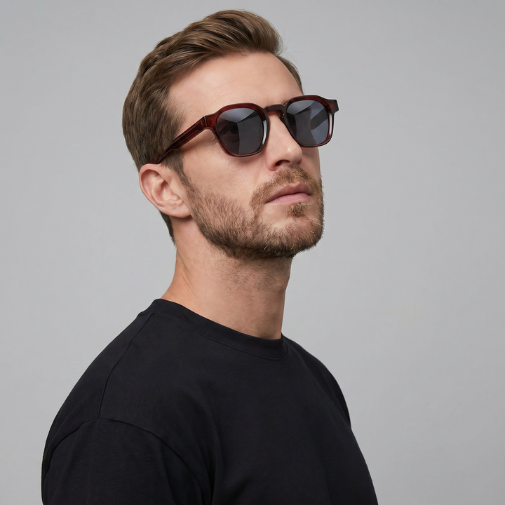 Men's Vintage Square Sunglasses with Dark Lenses - Retro Style Eyewear — Red