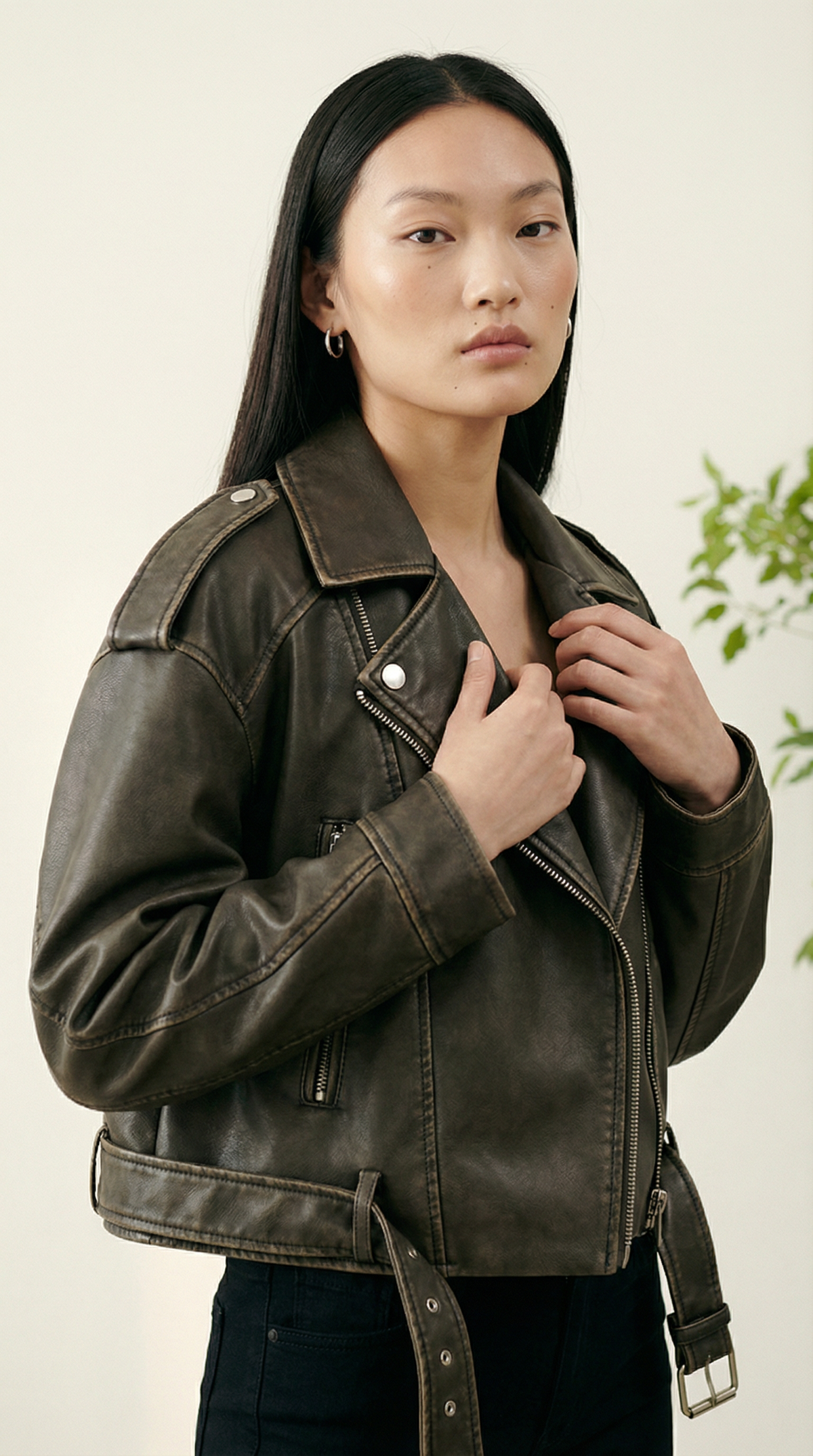 Rebel Cropped Biker-Jacke in Lederoptik