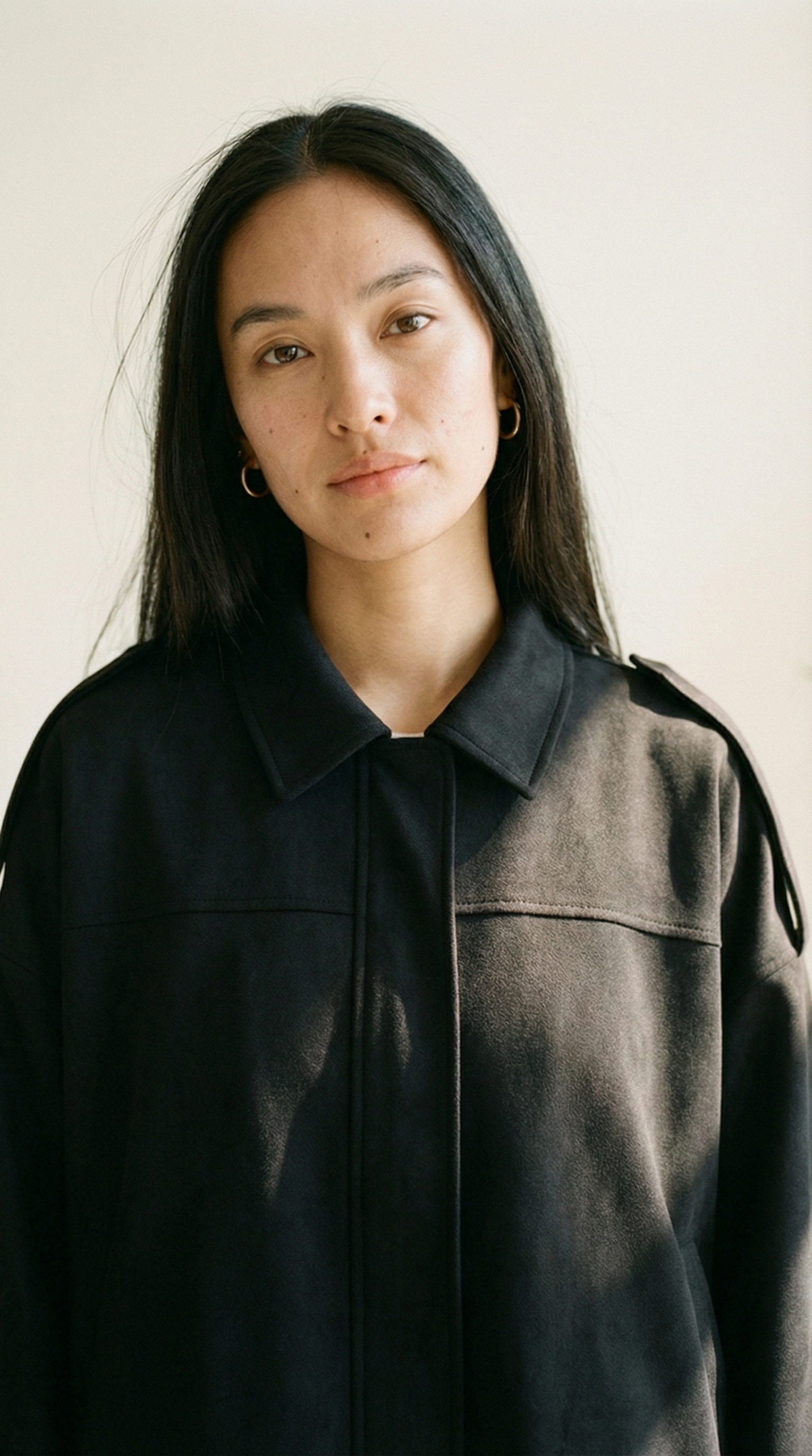 Mila Oversized Cropped Jacke in Wildlederoptik