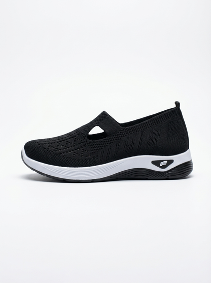 Bella Slip-On Sneaker aus atmungsaktivem Flyknit