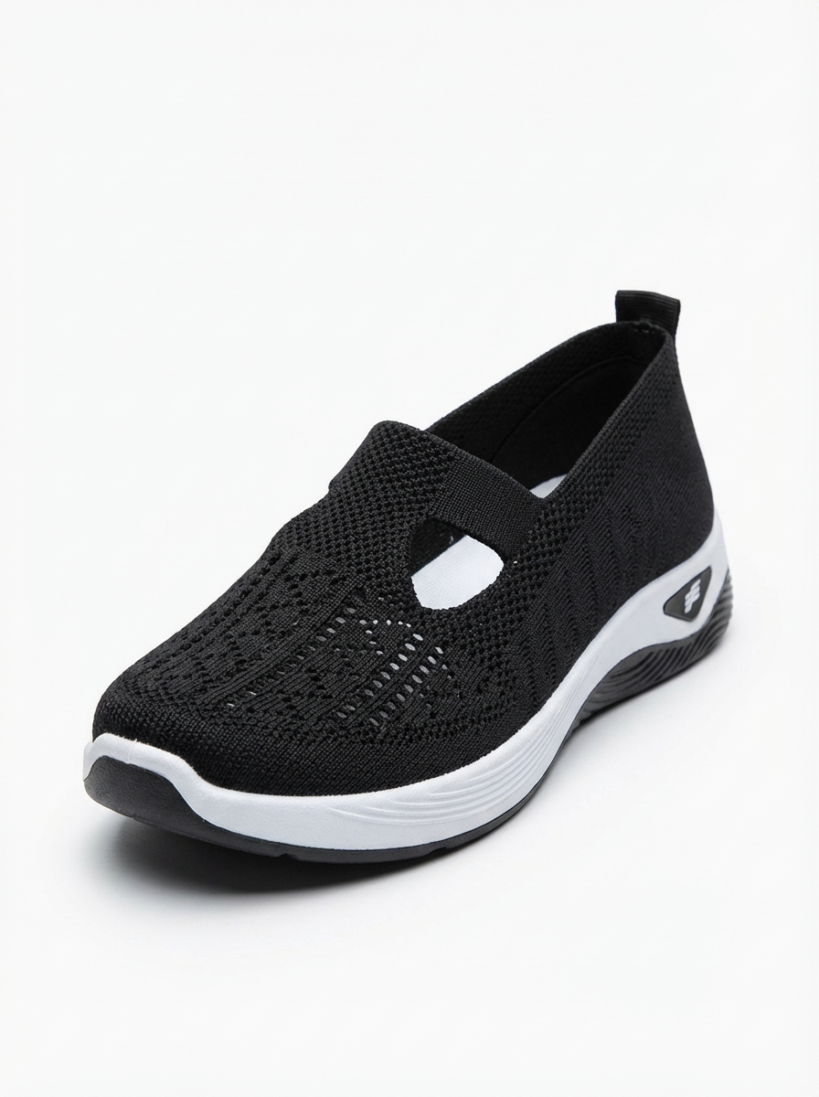 Bella Slip-On Sneaker aus atmungsaktivem Flyknit