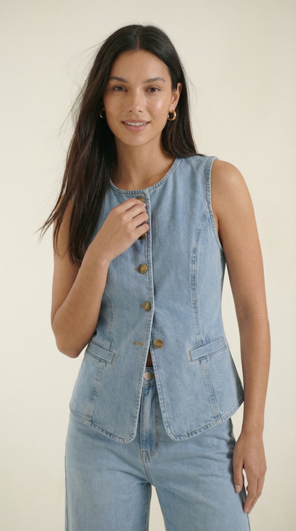 Savanna – Damen-Denim-Zweiteiler mit Weste und Weitem Bein