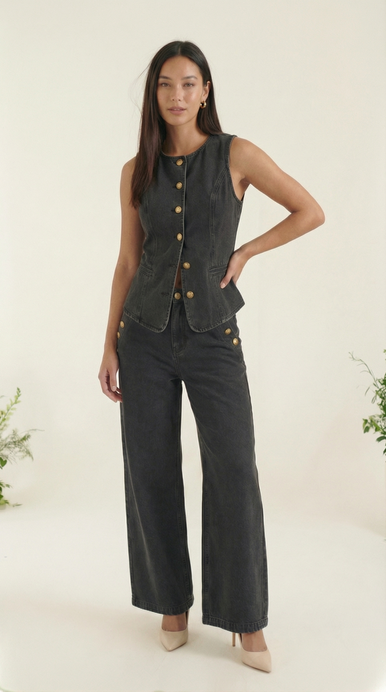 Savanna – Damen-Denim-Zweiteiler mit Weste und Weitem Bein