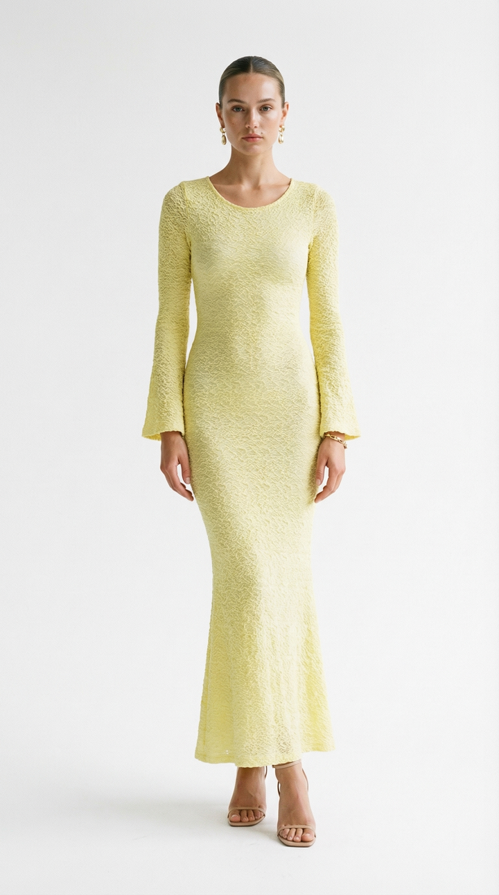 Mirabella – Bodenlanges Damen-Spitzenkleid mit Trompetenärmeln