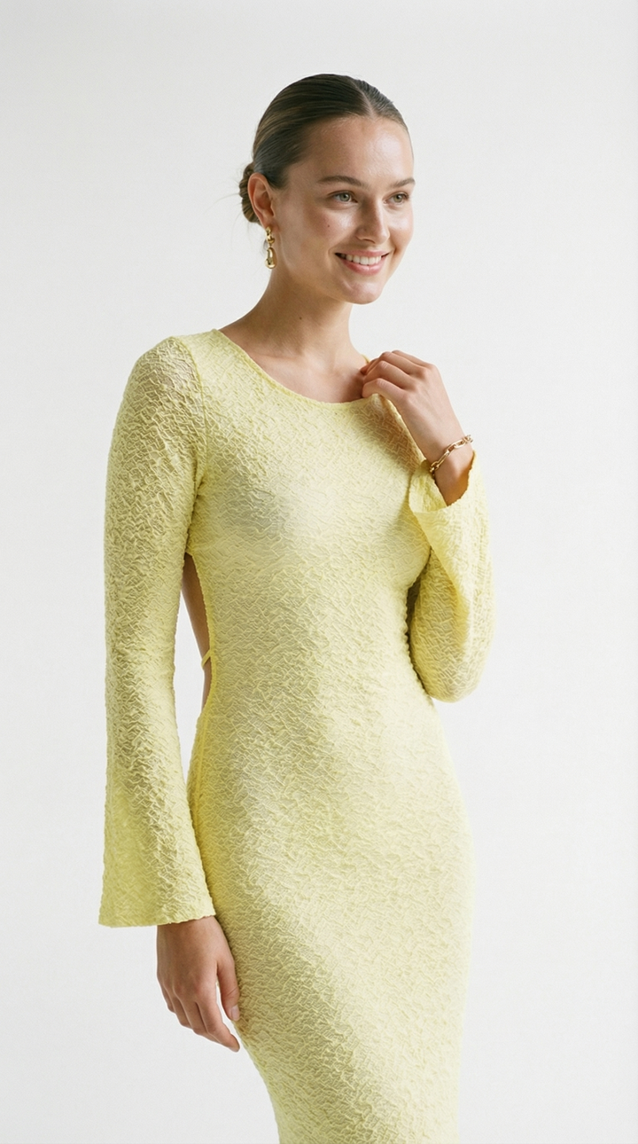 Mirabella – Bodenlanges Damen-Spitzenkleid mit Trompetenärmeln