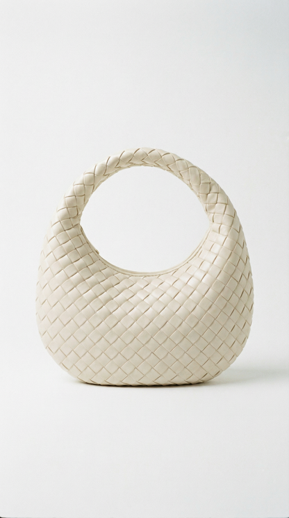 Floriana – Geflochtene Hobo-Tasche in Lederoptik