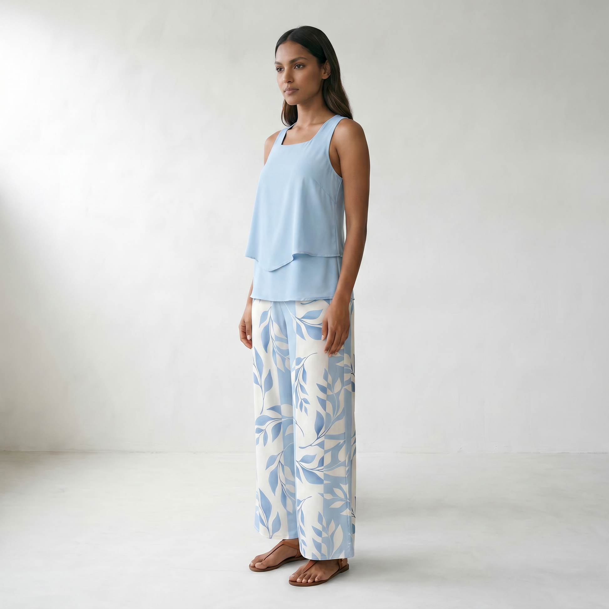 Abigail | Chic Two-Piece Set - model side angle - job 0bec76d1-0504-4722-b1c4-606b3b41291c